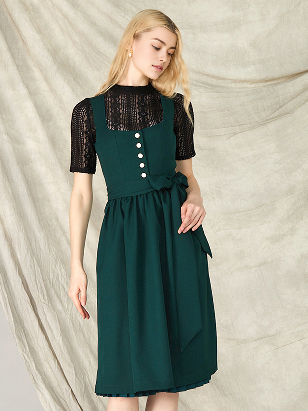 Dirndl Body in Grün