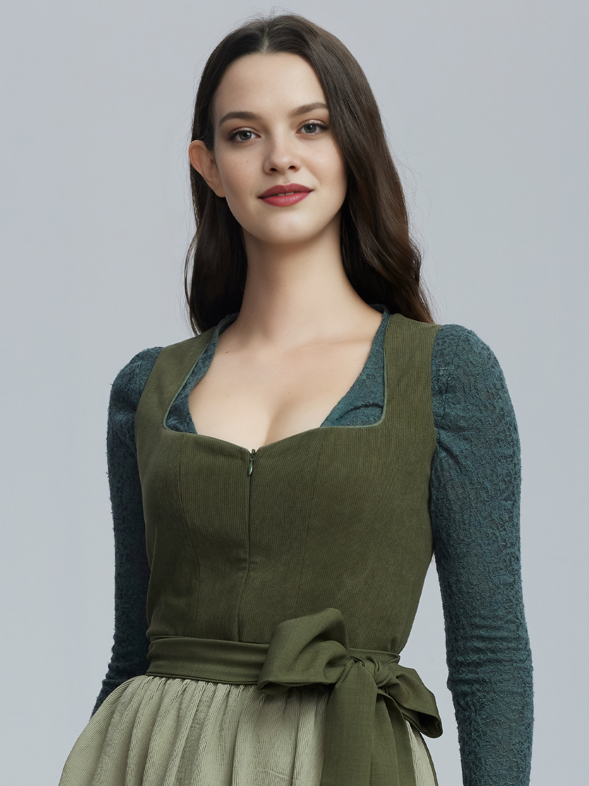 Modernes Dirndl Grüb in Grün