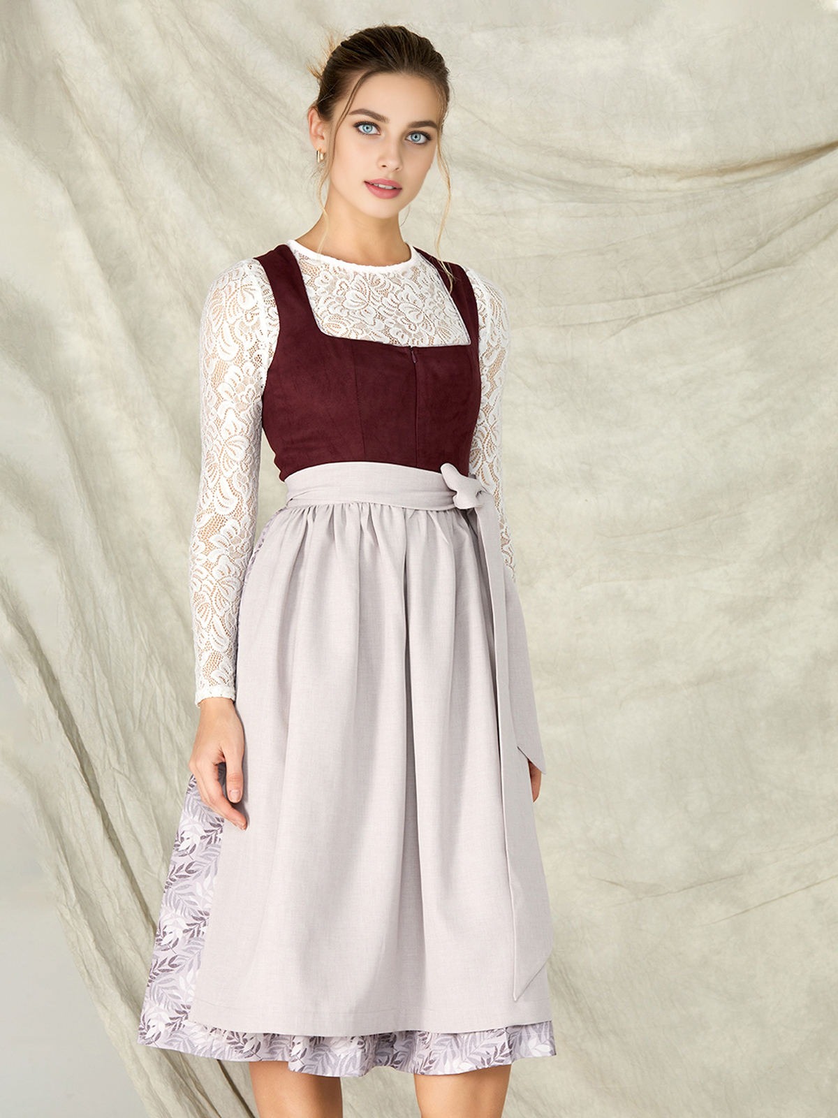 Samt Dirndl Rosa in eleganter Ausführung