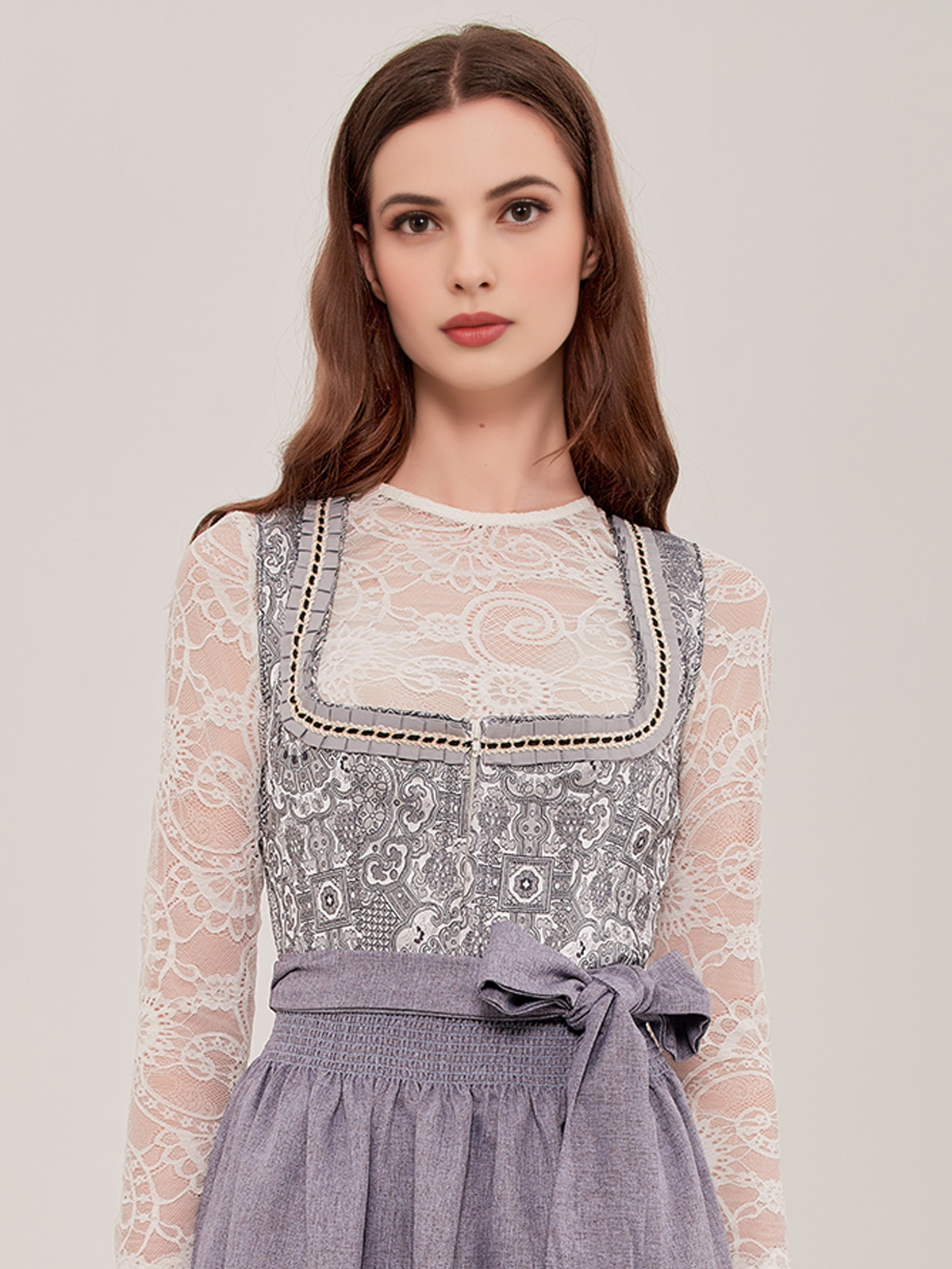 Jeinn Dirndl in Grau